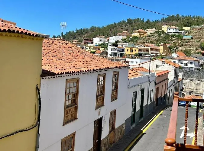 Lovely Spacious In The Center -